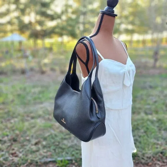 Michael Kors Kelsey Black Pebbled Leather Shoulder Bag, Pre-owned - Picture 2 of 10